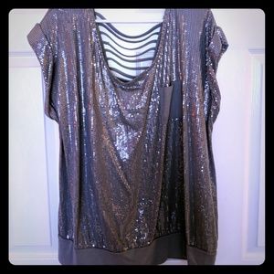 Dressy tee shirt like-silver sequins 22/24